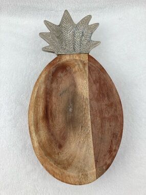 Tiki Party Wooden Pineapple Bowl/Serving Dish Metal Crown 12” x 6”